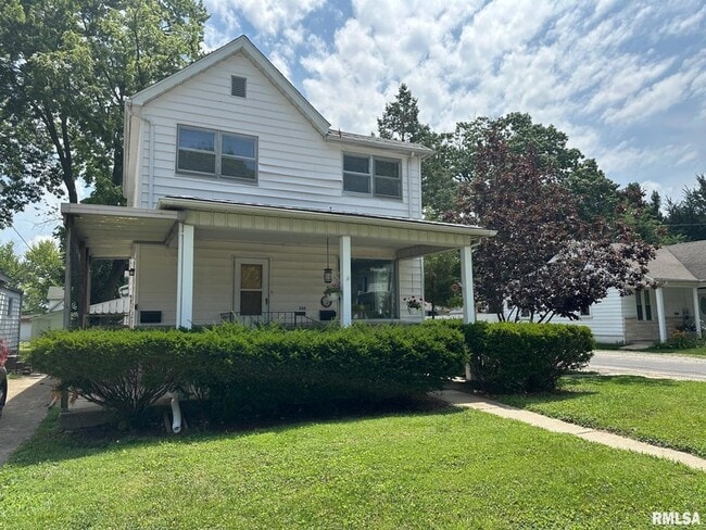 Primary Photo - 202 N State St