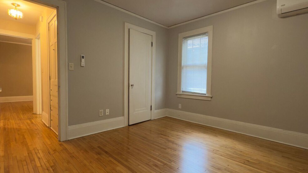 Building Photo - 1439 St Clair Ave