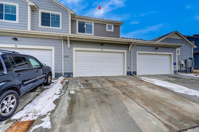 Building Photo - $2,350.00 - 2 Beds, 2.5 Baths, Townhouse i...