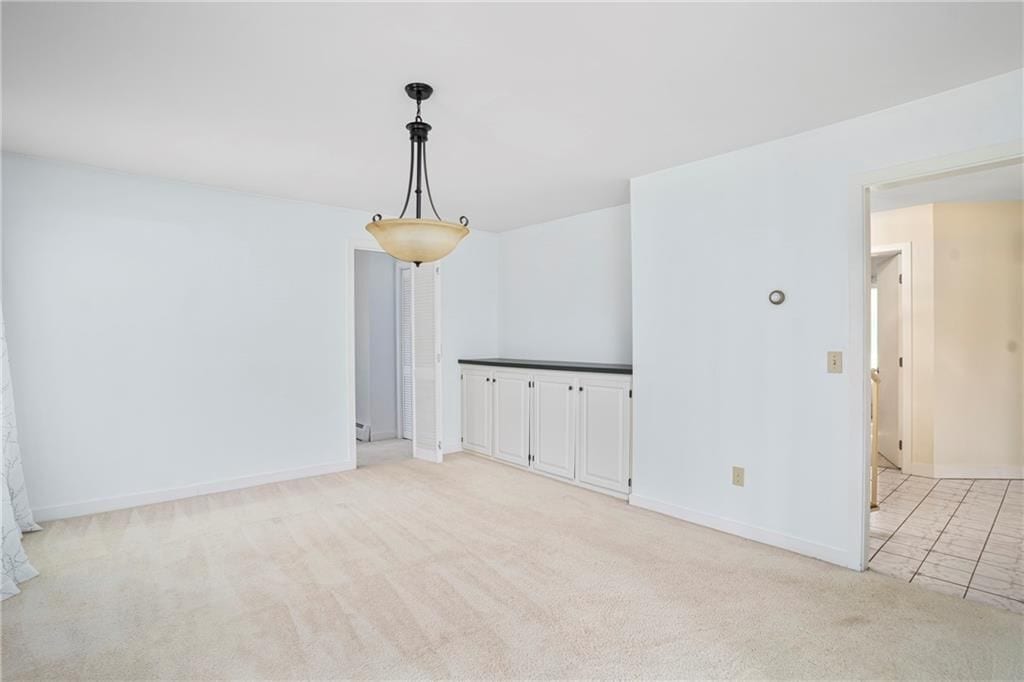 Building Photo - 27 Tobin Ln