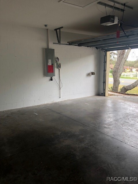 Building Photo - 5356 W Oak Park Blvd