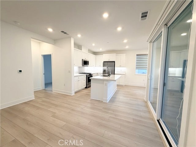 Building Photo - 209 Yerba