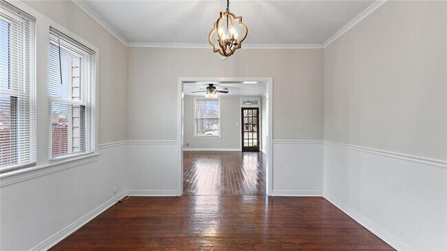 Building Photo - 309 N 3rd St