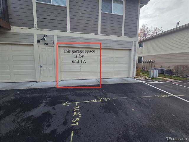 Building Photo - 1250 S Monaco St Pkwy