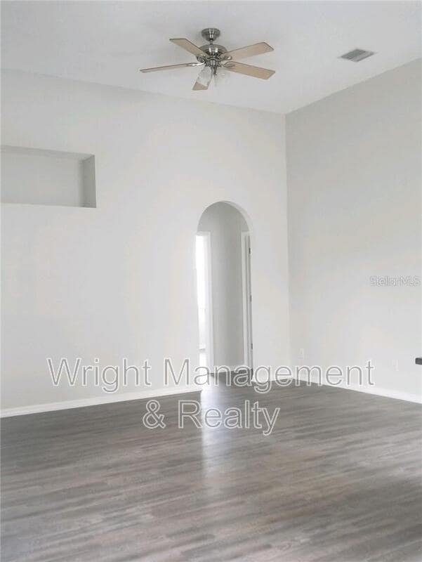 Building Photo - 1414 Loretto Cir