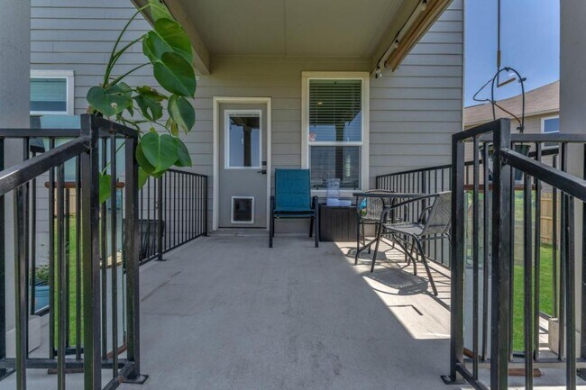 Building Photo - 15836 Selene View