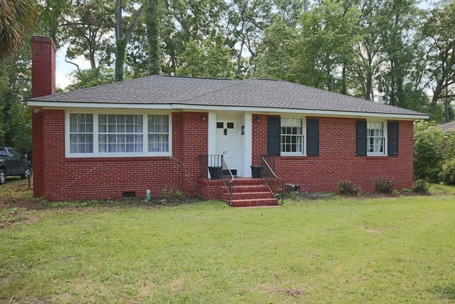 Building Photo - 67 Nelson Avenue