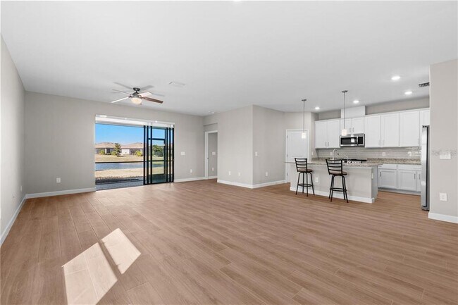 Building Photo - 15719 Islandwalk Ave