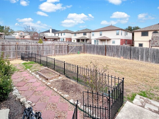 Building Photo - Alamo Ranch 3/2 + Flex Space, Stainless Appliances & 2-Car Garage