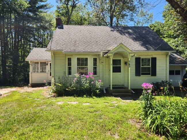 Primary Photo - 743 Storrs Rd