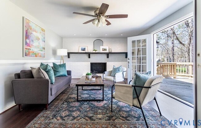 Building Photo - 10312 Genlou Rd