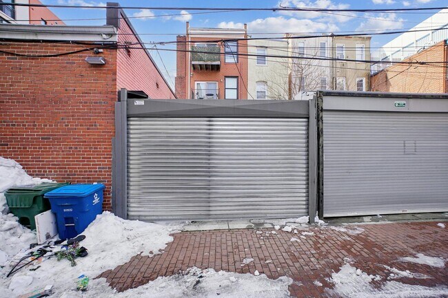 Building Photo - 1215 11th St NW
