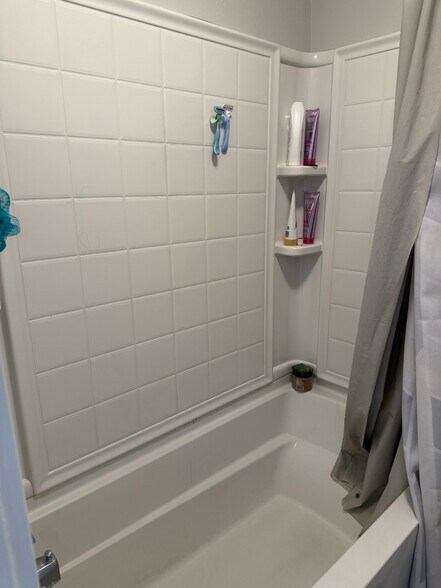 Building Photo - 4169 S Village Ln