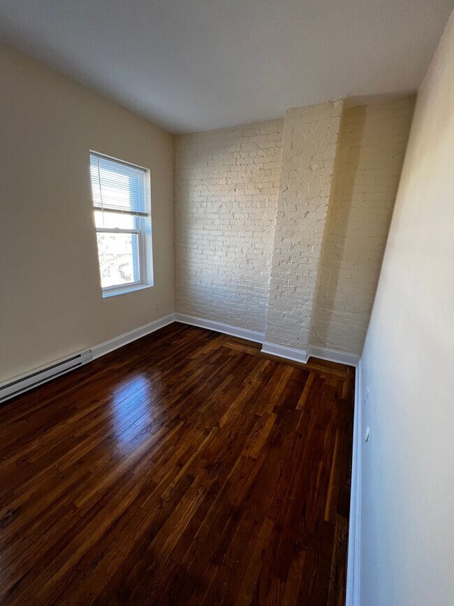 Building Photo - 888 Huntington Ave