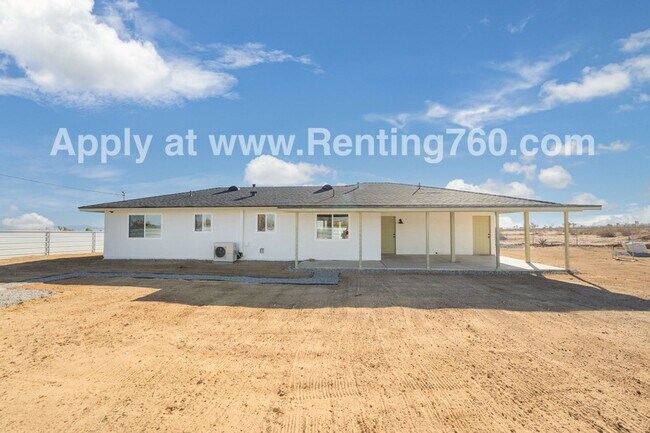 Building Photo - Desert Serenity Meets Modern Comfort in La...