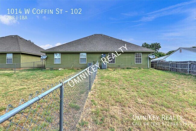 Building Photo - 1014 W Coffin St