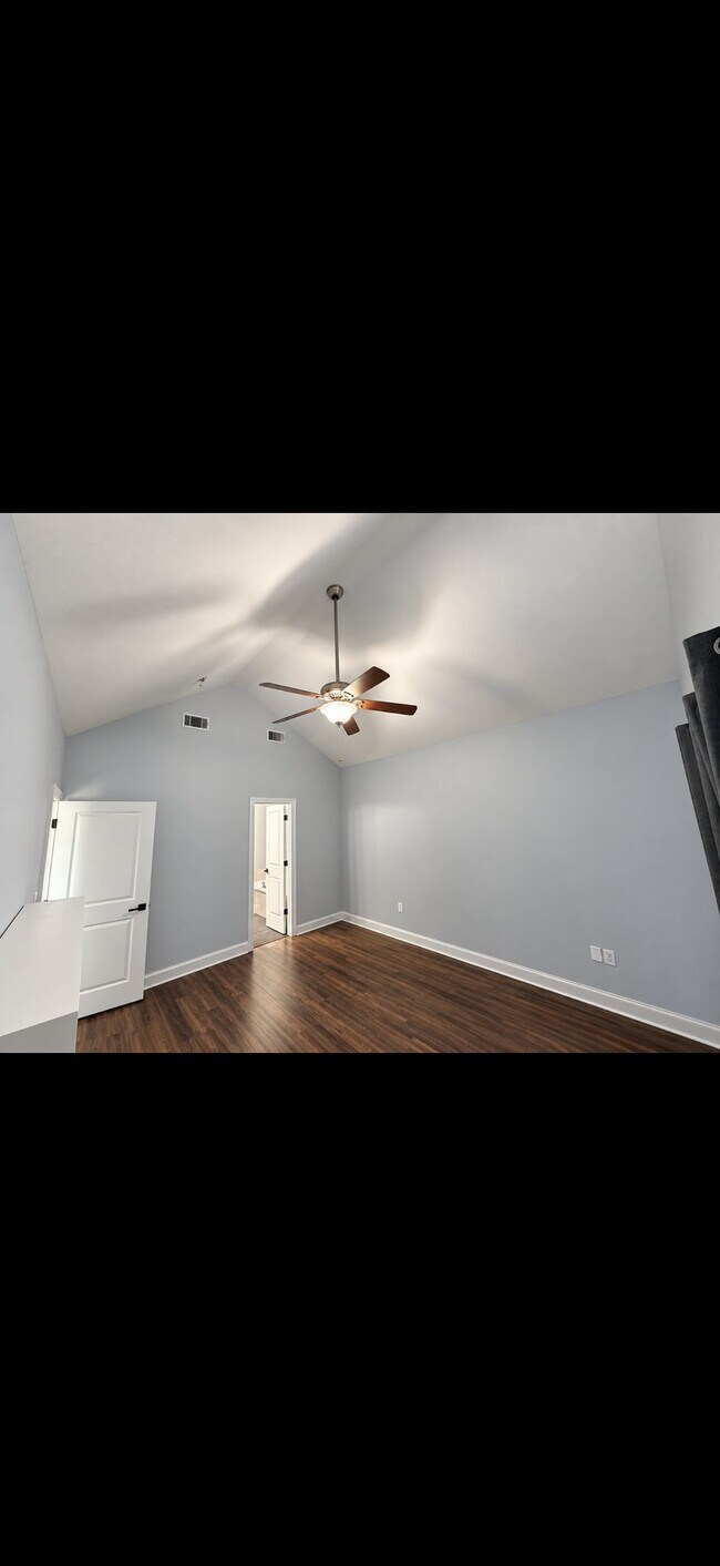 Building Photo - 20334 De Chene Dr