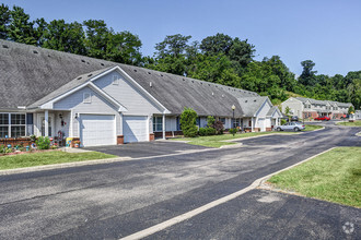 Building Photo - Clover Ridge