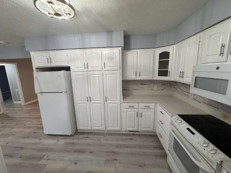 Building Photo - 3061 Sweetpine Ln