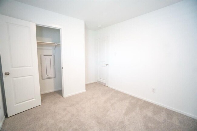 Building Photo - 1107 Rustic Willow Dr