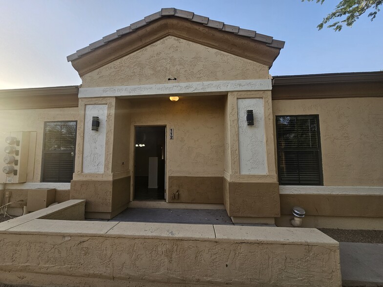 Building Photo - 4423 E McLellan Rd