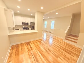 Building Photo - 78 Wessington Ave