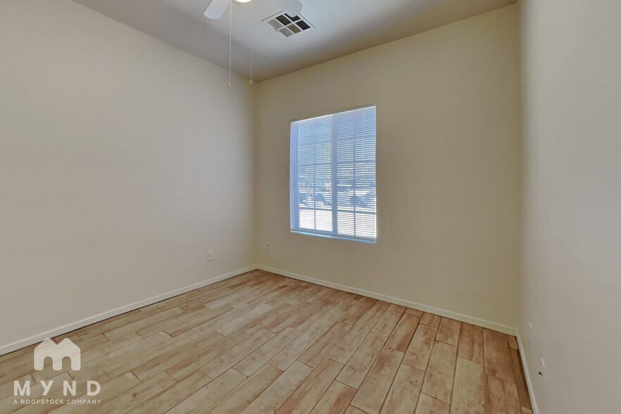 Building Photo - 9303 W Raymond St