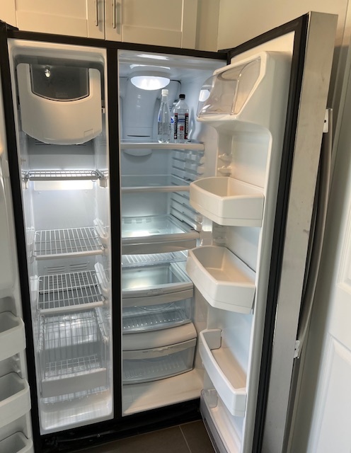 Kitchen Refrigerator & Freezer Interior - 4444 E Belleview St