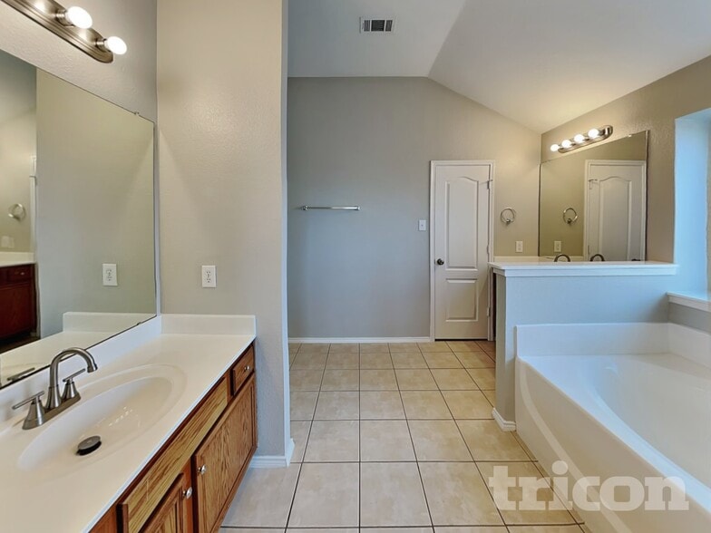 Building Photo - 225 Brandon Mill Cir