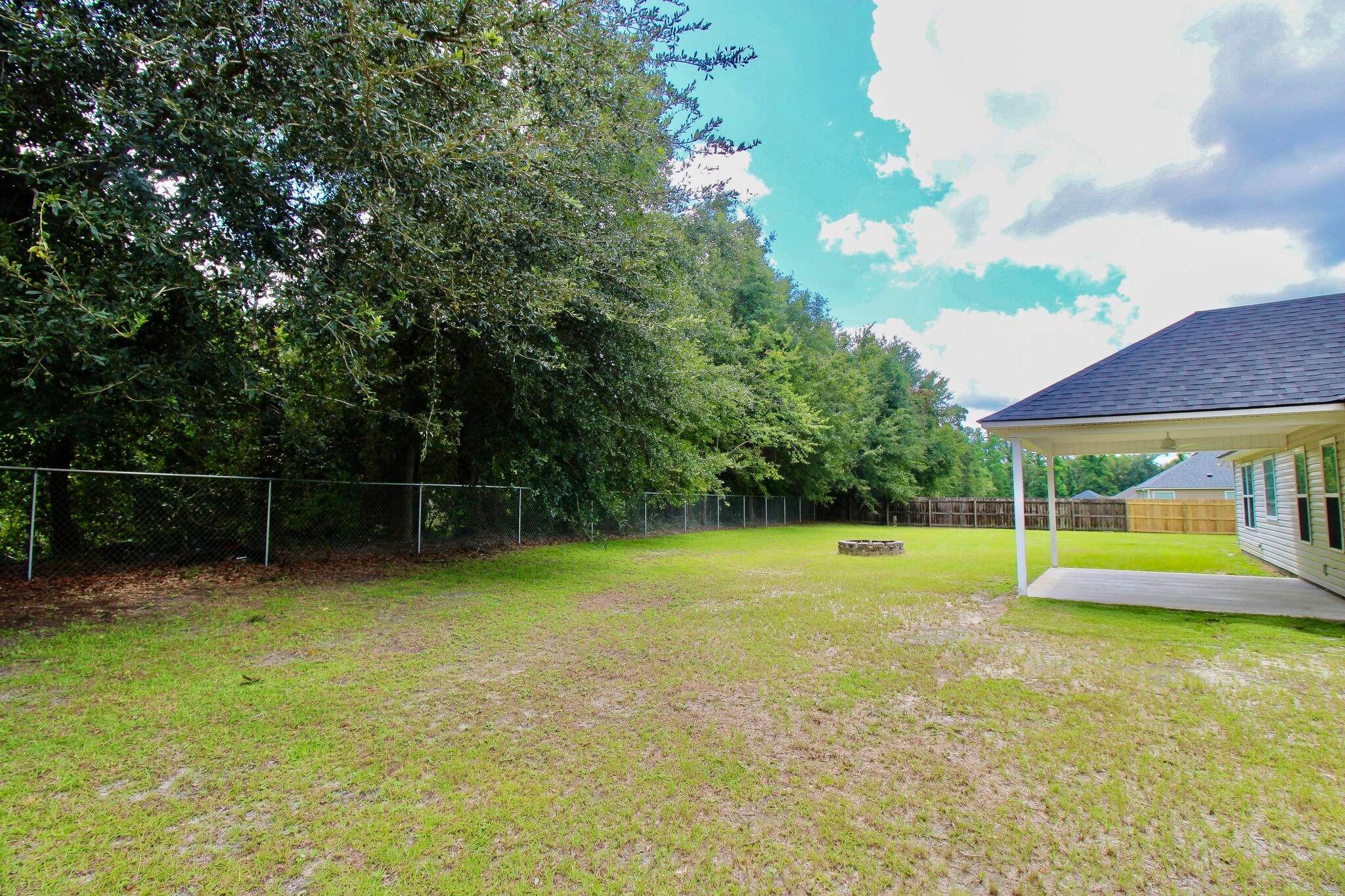 Building Photo - 60 Palmetto Pines Cir