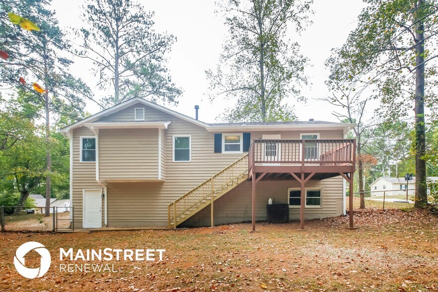 Building Photo - 4750 Spring Gate Dr