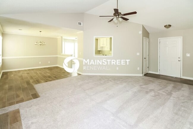 Building Photo - 3 Bedroom Pet-Friendly Home in Jonesboro, GA with Main Street Renewal