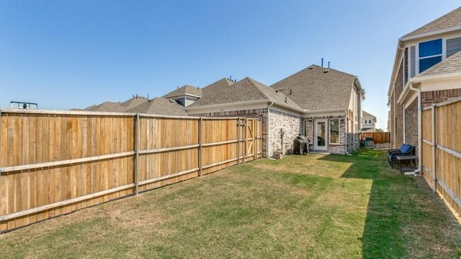 Building Photo - 337 Gleneagles Dr