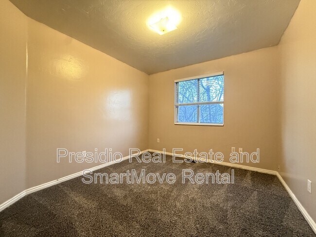 Building Photo - 7266 Wimbledon Ct