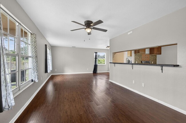 Building Photo - 16932 Okeechobee Blvd