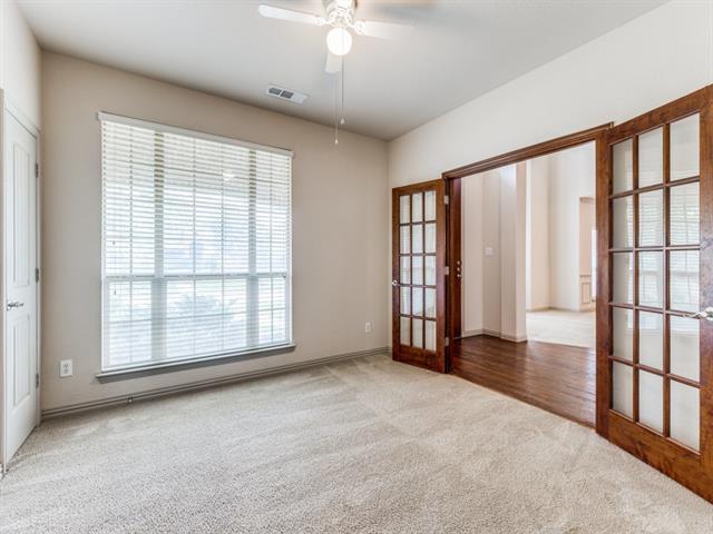 Building Photo - 3545 Bellaire Ct