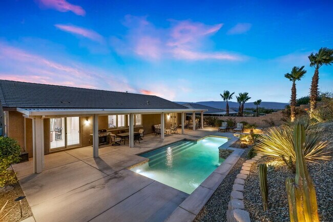 Building Photo - 73757 Picasso Dr