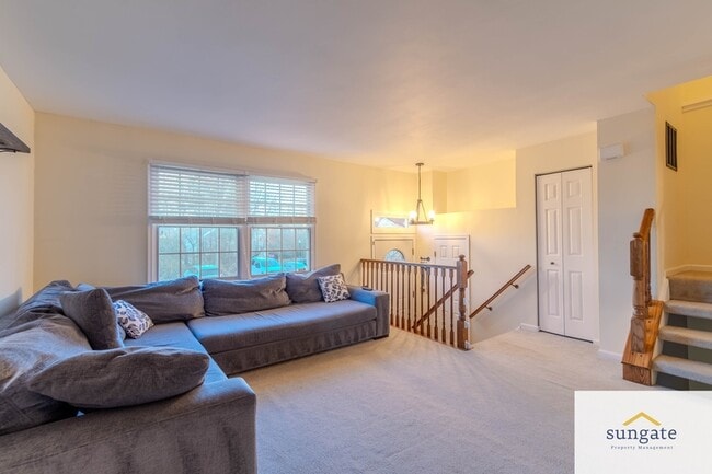 Building Photo - 1016 Arborwood Pl