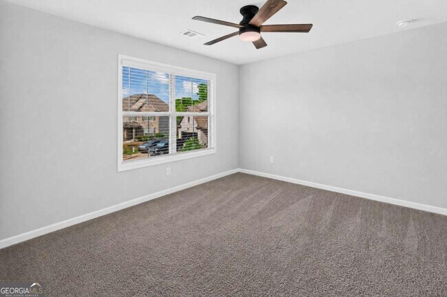 Building Photo - 205 Orchard Trail