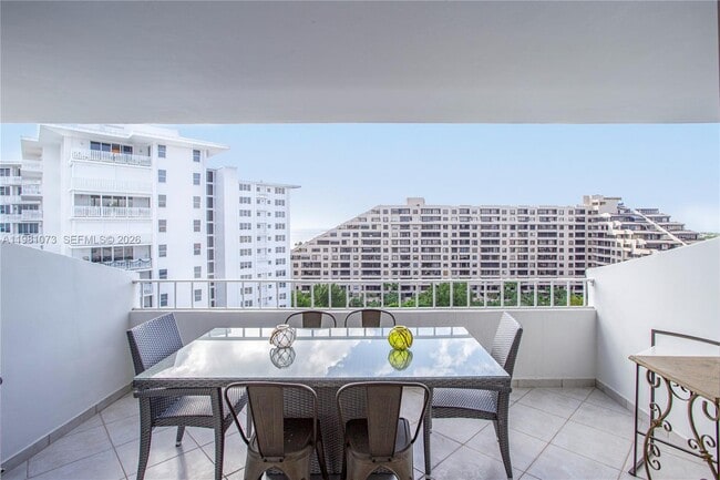 Building Photo - 199 Ocean Ln Dr