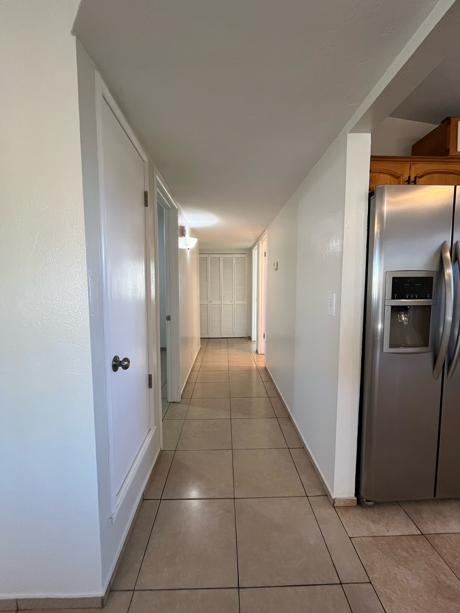 Hallway - 8321 E Gettysburg Pl