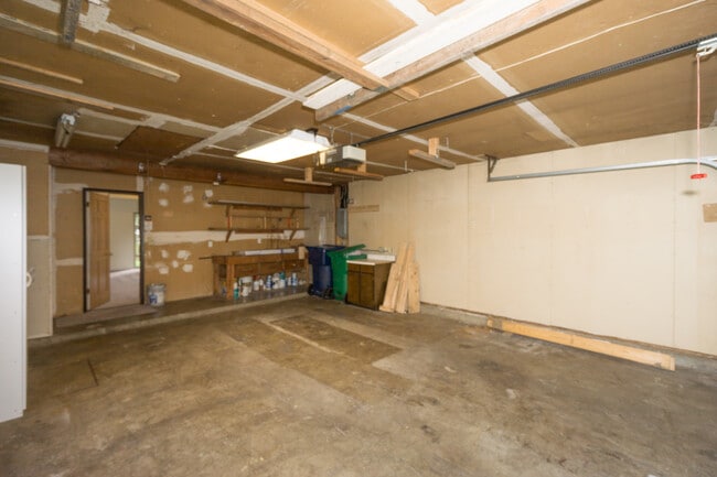 Building Photo - 15739 SE 175th Pl