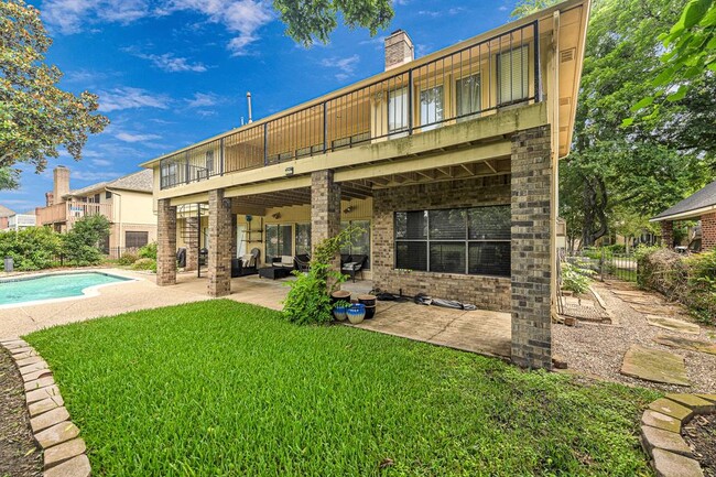 Building Photo - 1627 Rambling Stone Dr