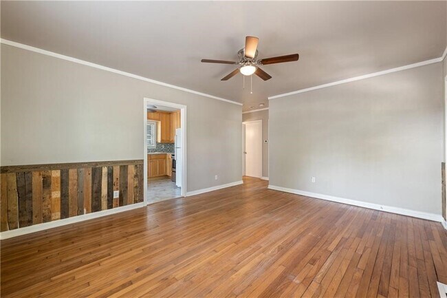 Building Photo - 2201 Cr 320