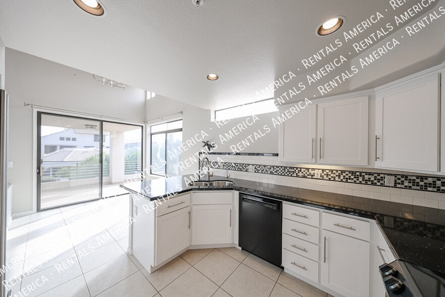 Building Photo - 7400 E Gainey Club Dr