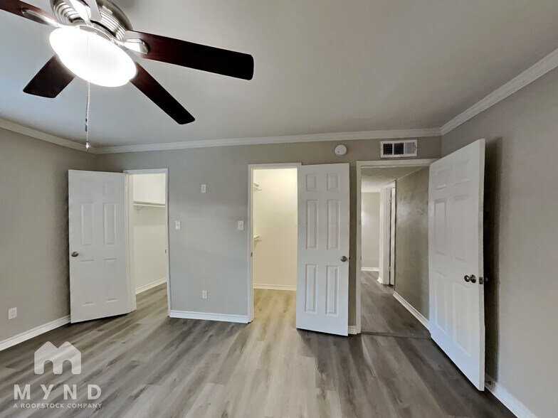 Building Photo - 4231 Karnes Dr