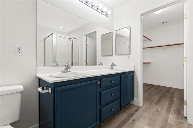 Building Photo - Fabulous Highly Upgraded Home!