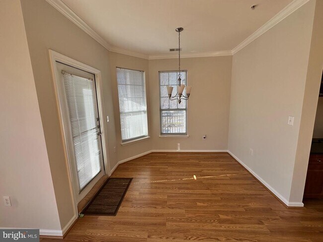 Building Photo - 12901 Centre Park Cir