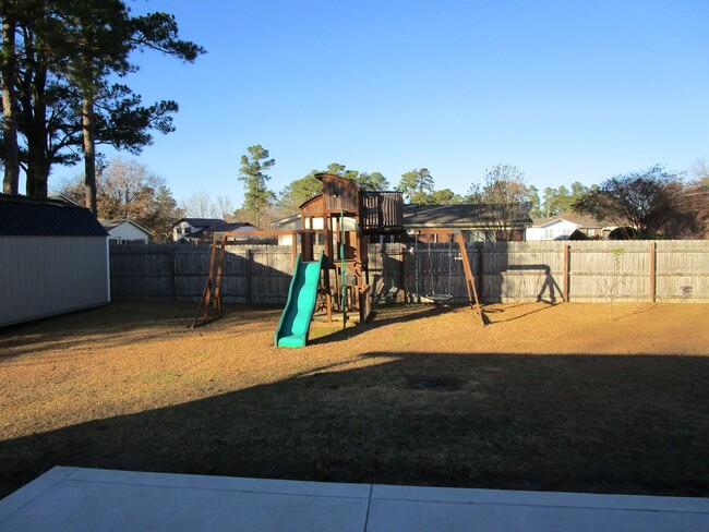 Building Photo - LaGrange subdivision