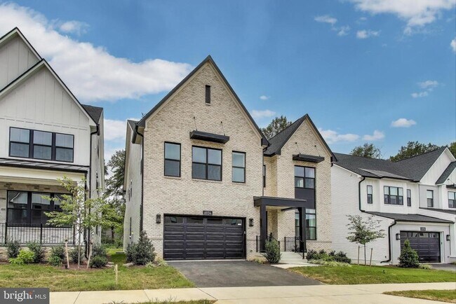 Building Photo - 6934 Renita Ln